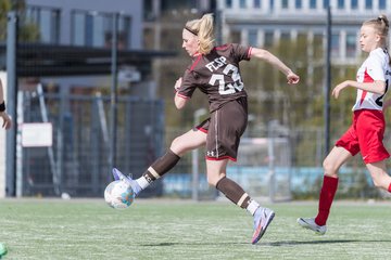 Bild 40 - wBJ St. Pauli - Walddoerfer : Ergebnis: 1:11